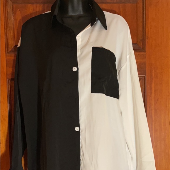 Two tone button down - Picture 2 of 3